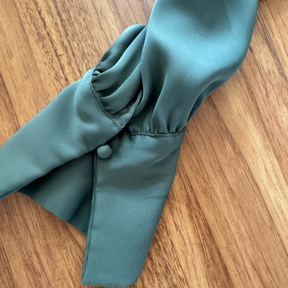 Silk green dress brand is pretty garden - Picture 5 of 5